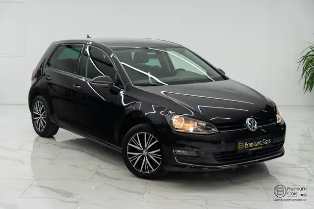 Volkswagen Golf view 7