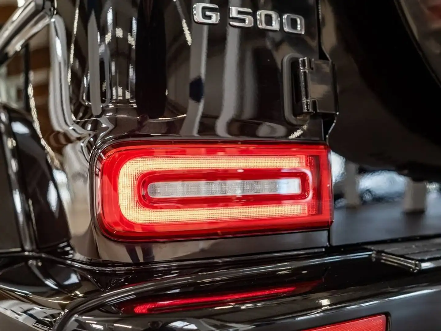 Mercedes-Benz G 500 Exclusive Negro - 2
