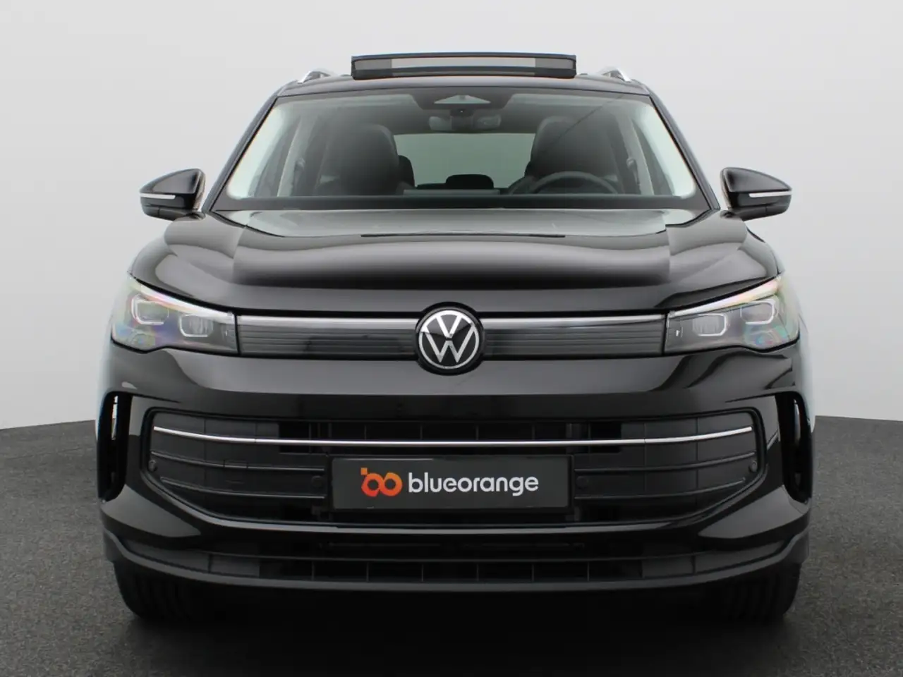 Volkswagen Tiguan 1.5 TSI eHybrid 150 kW Life AHK Panodach 6