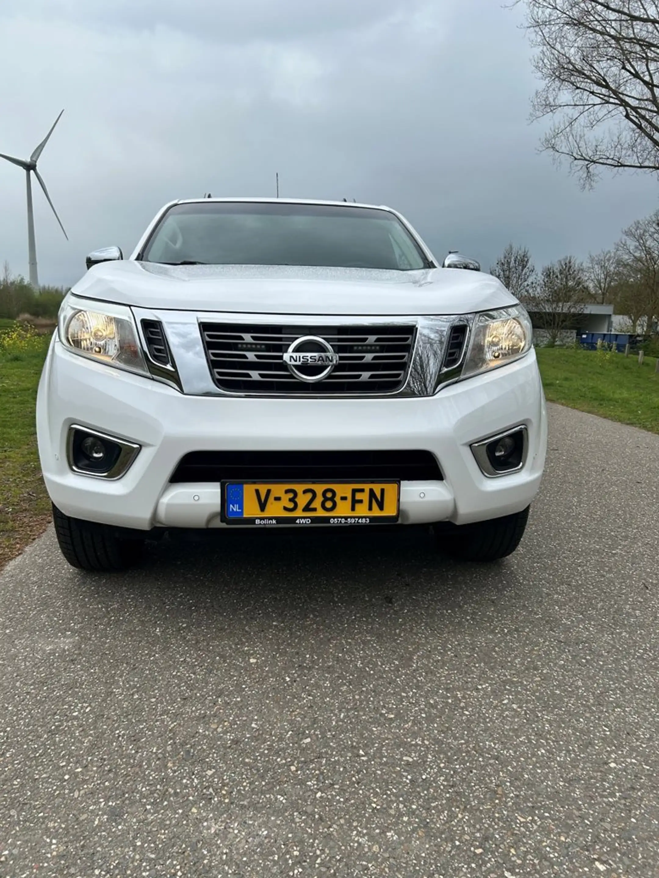 Nissan Navara 2.3 dCi Visia Double Cab Snoeks — photo 15