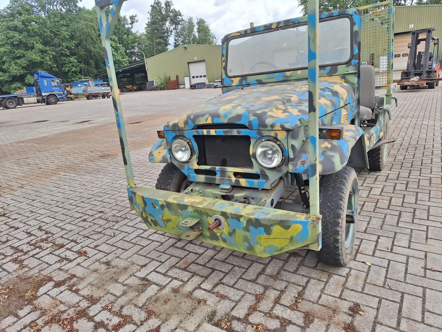 Toyota FJ40 plava - 2