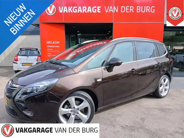 Opel Zafira Tourer 1.6 Cosmo Trekgewicht 1600KG, Rijklaar