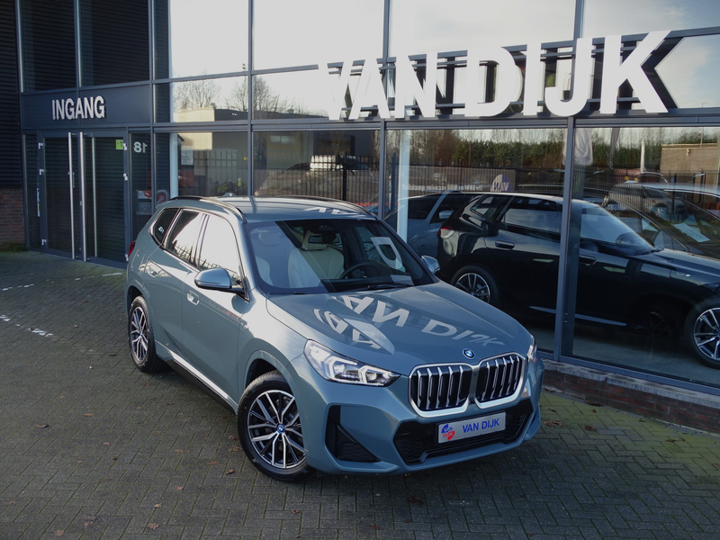 BMW X1 xDrive30e Elek.Trekhaak M-Sportpakket Head-Up 360 — photo 2