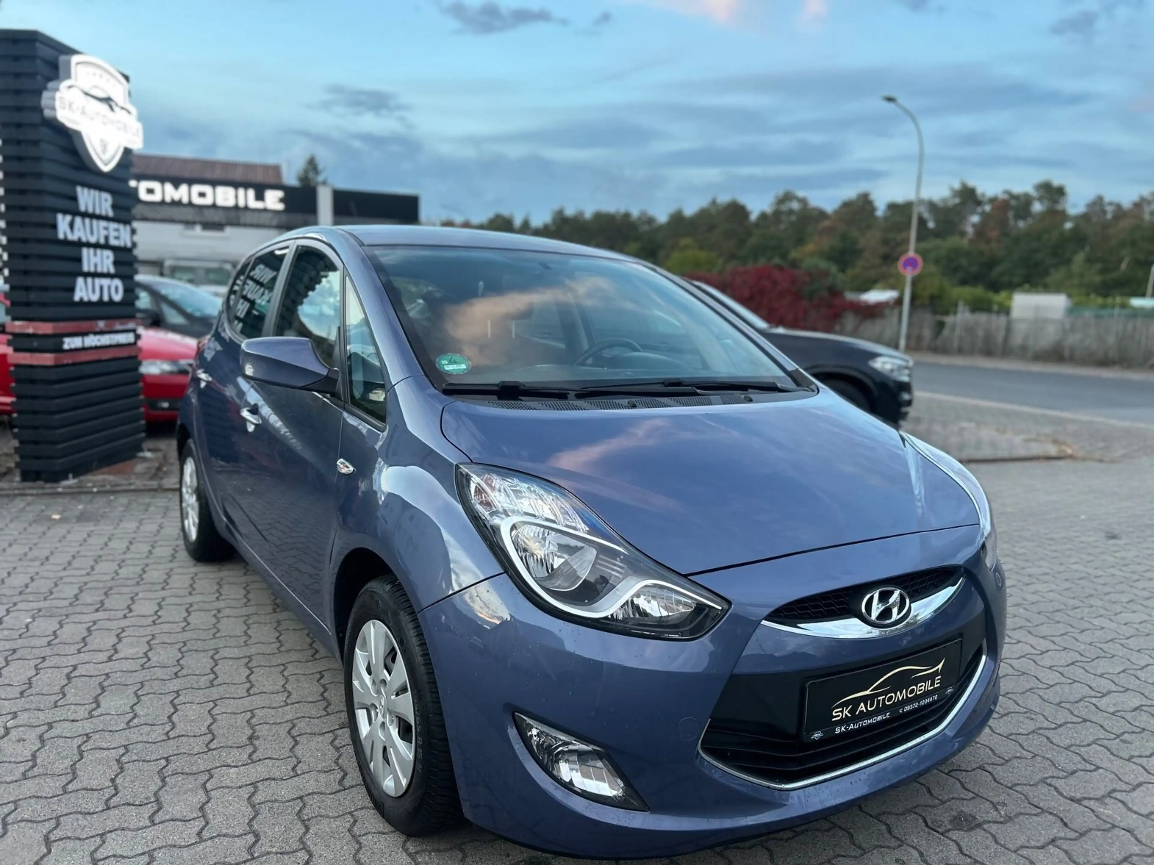 Hyundai iX20 FIFA world Cup Edition 1.HAND-AUTOMATIK-SHZ