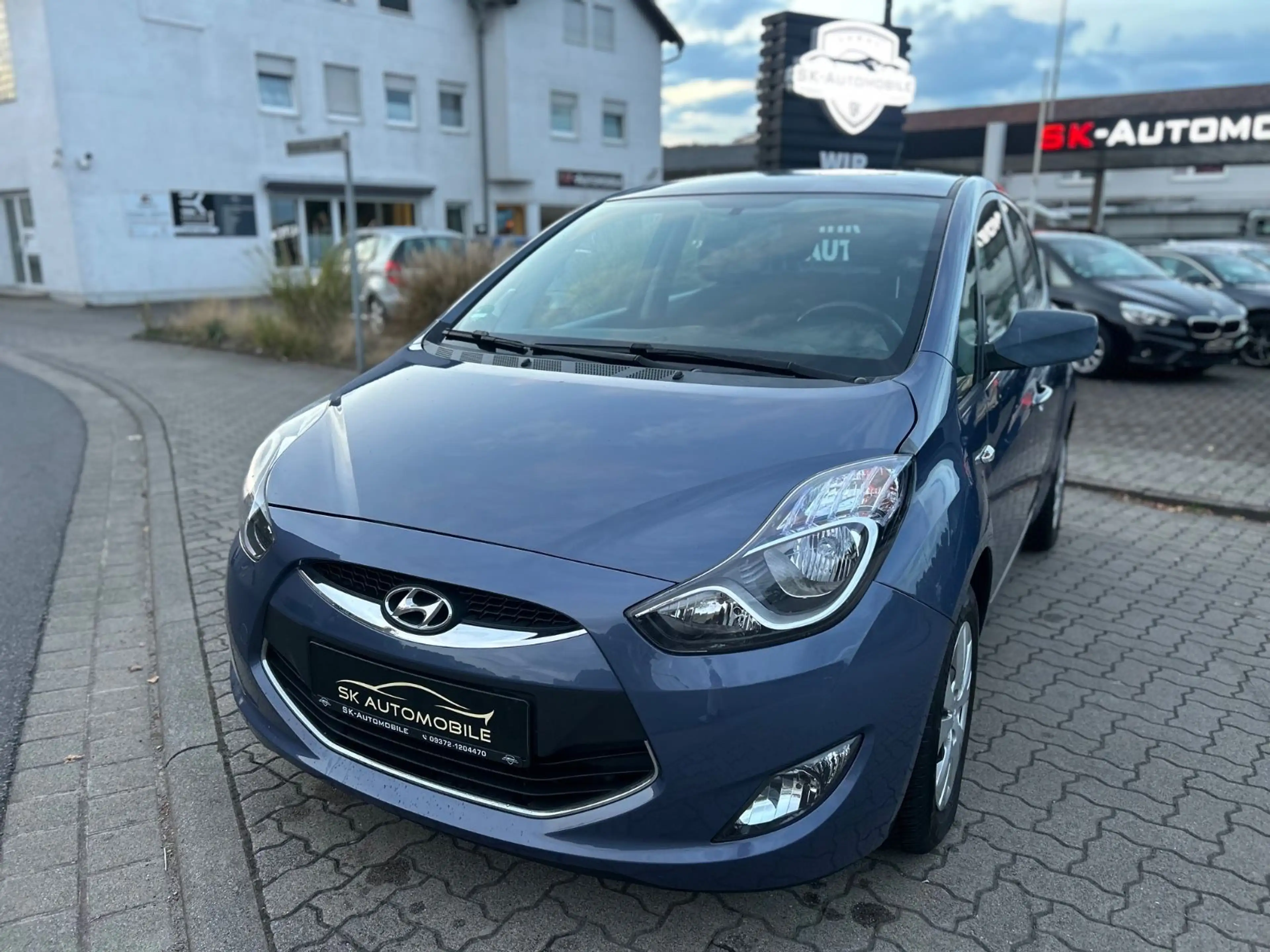 Hyundai iX20 FIFA world Cup Edition 1.HAND-AUTOMATIK-SHZ — photo 2