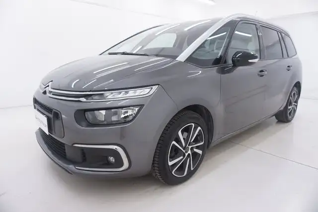 Citroen Grand C4 Spacetourer view 9