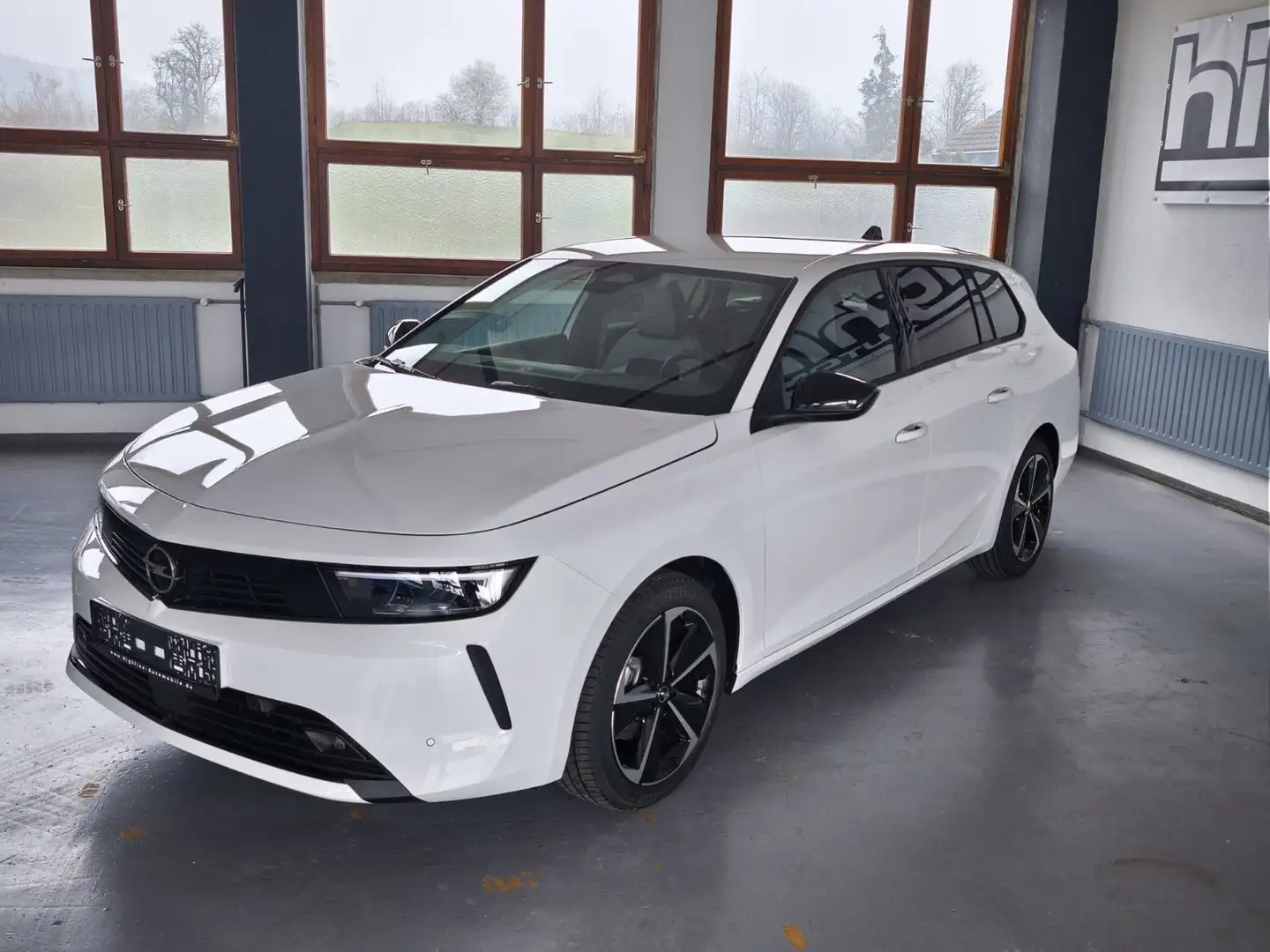 Opel Astra L Sports Tourer Enjoy -LED,SHZ,LRH,PDC,ALU Wit - 2