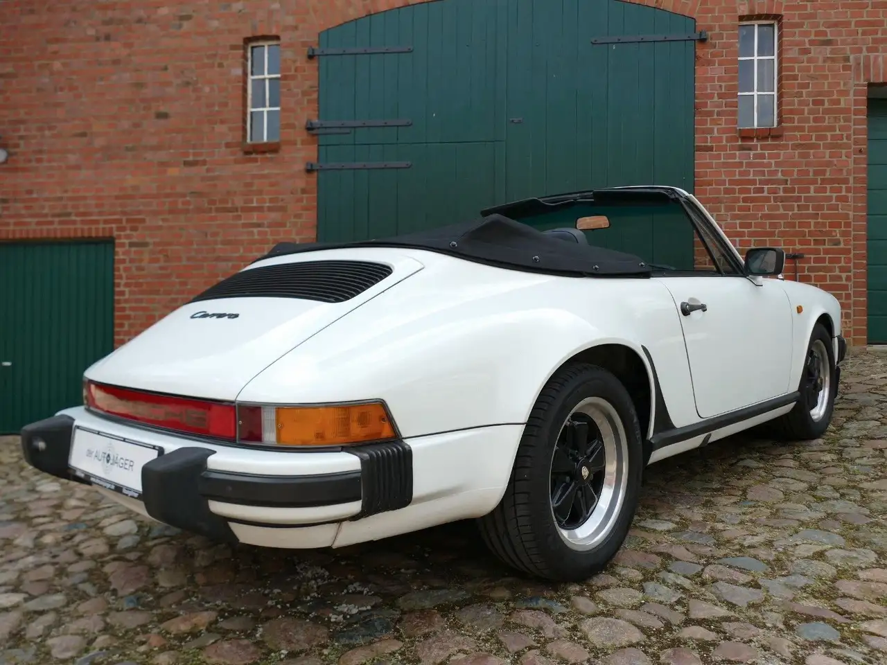 Porsche 911 3,2 Carrera Cabriolet in grandprix weiß, foto 5