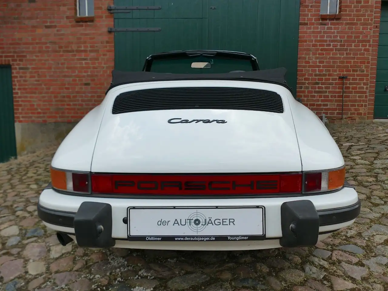 Porsche 911 3,2 Carrera Cabriolet in grandprix weiß, foto 6