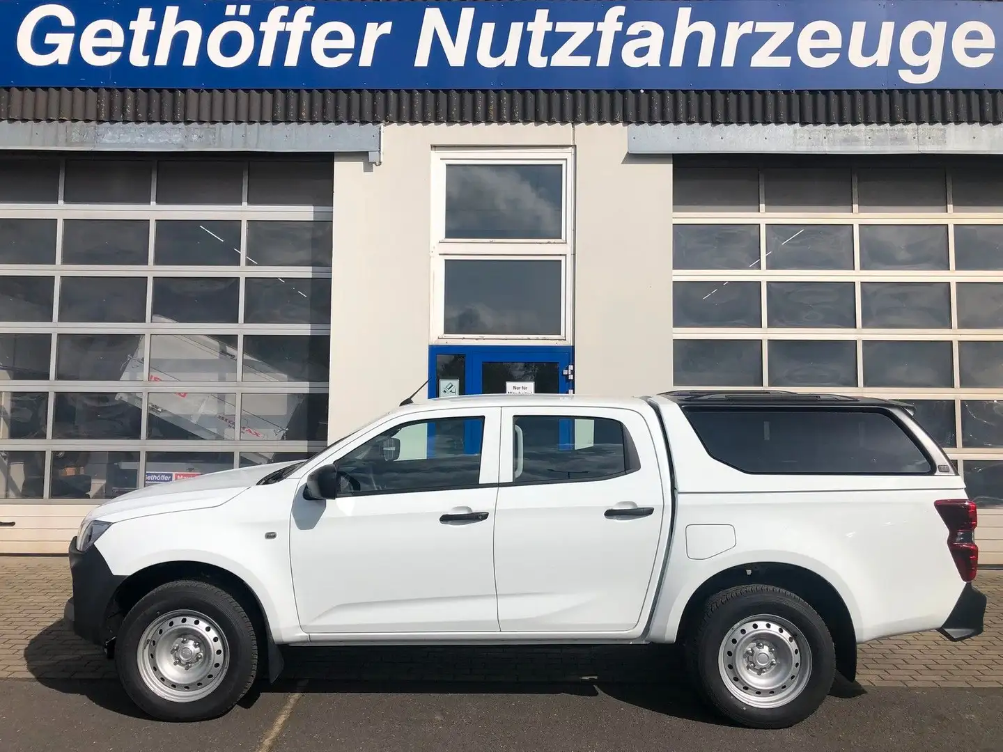 Isuzu D-Max Double Cab L AT  + Hardtop + SOFORT + White - 1