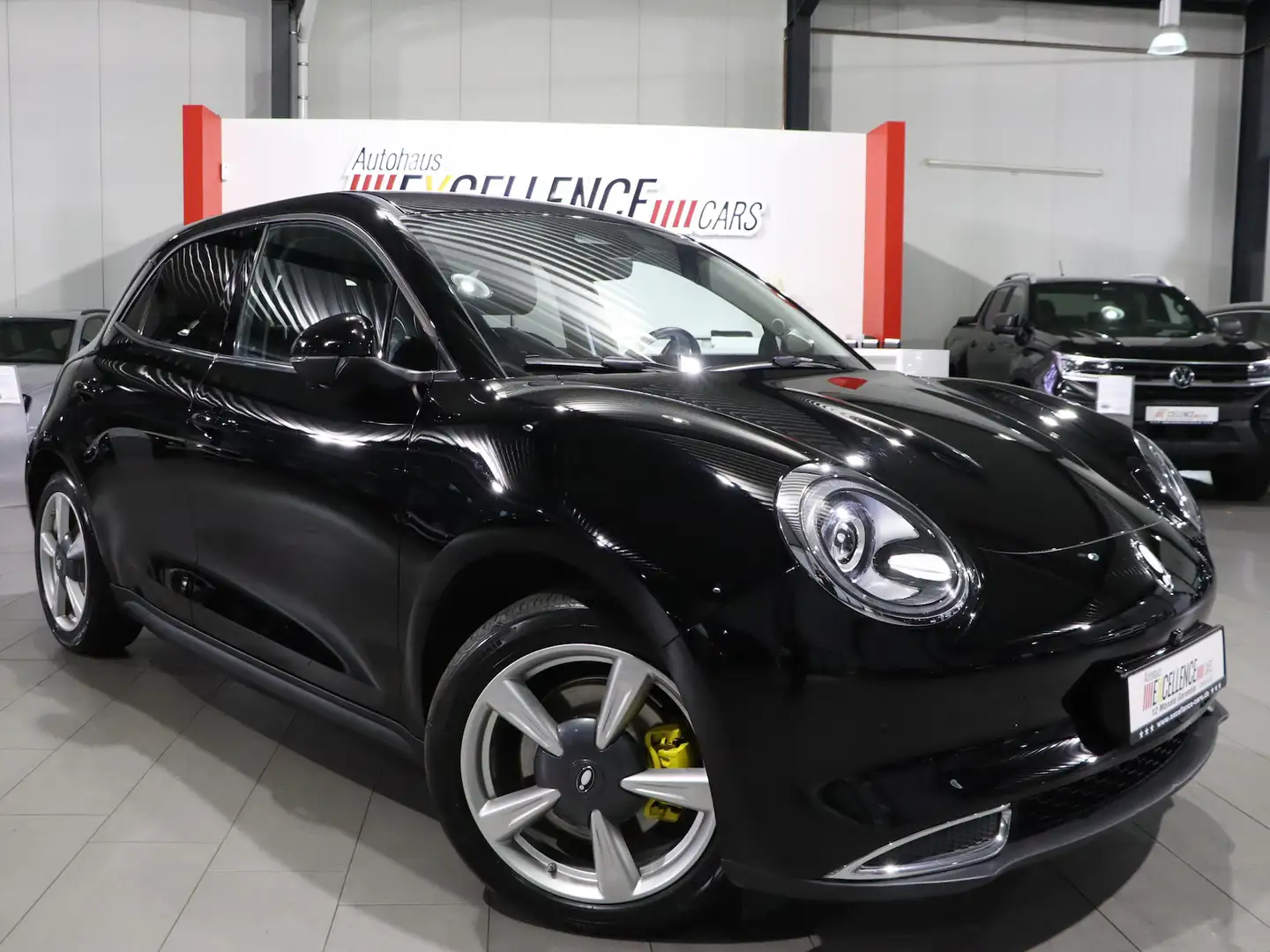 Ora Funky Cat GWM 126KW 300 PRO / NEUPREIS 38.990 / crna - 2