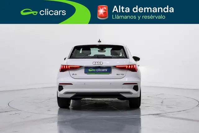 Audi A3 view 4