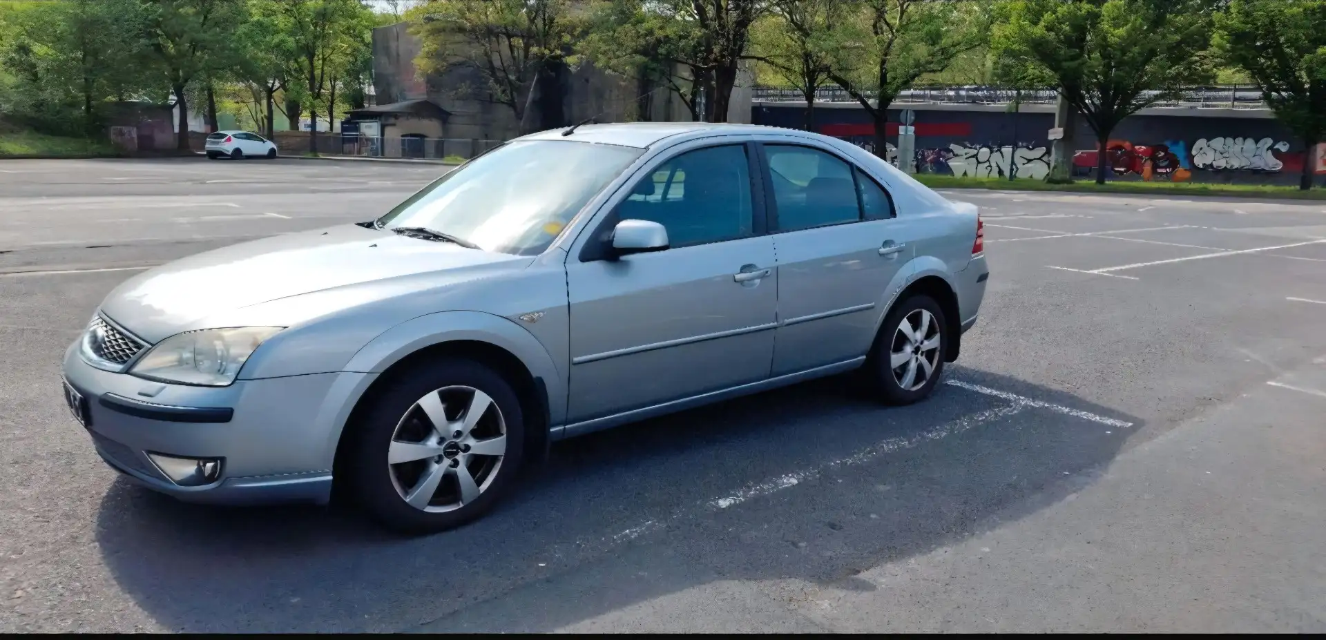 Ford Mondeo 2.0 TDCi LETZTE CHANCE  ! - 1