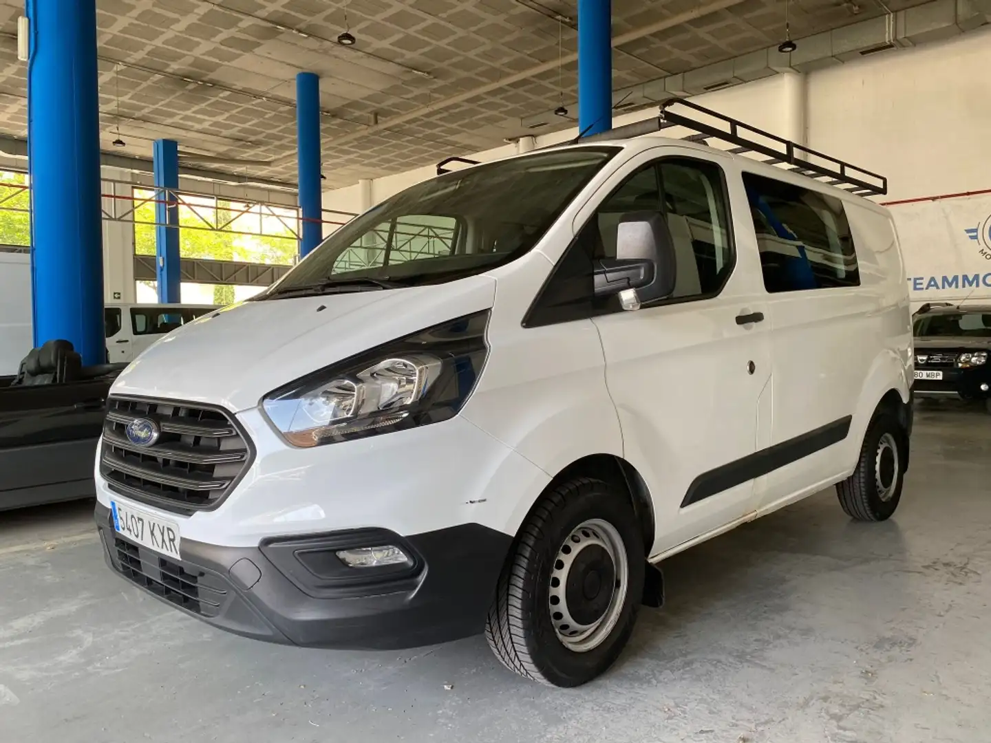 Ford Transit Custom FT 300 L2 Van DCb. Ambiente 105 Weiß - 2