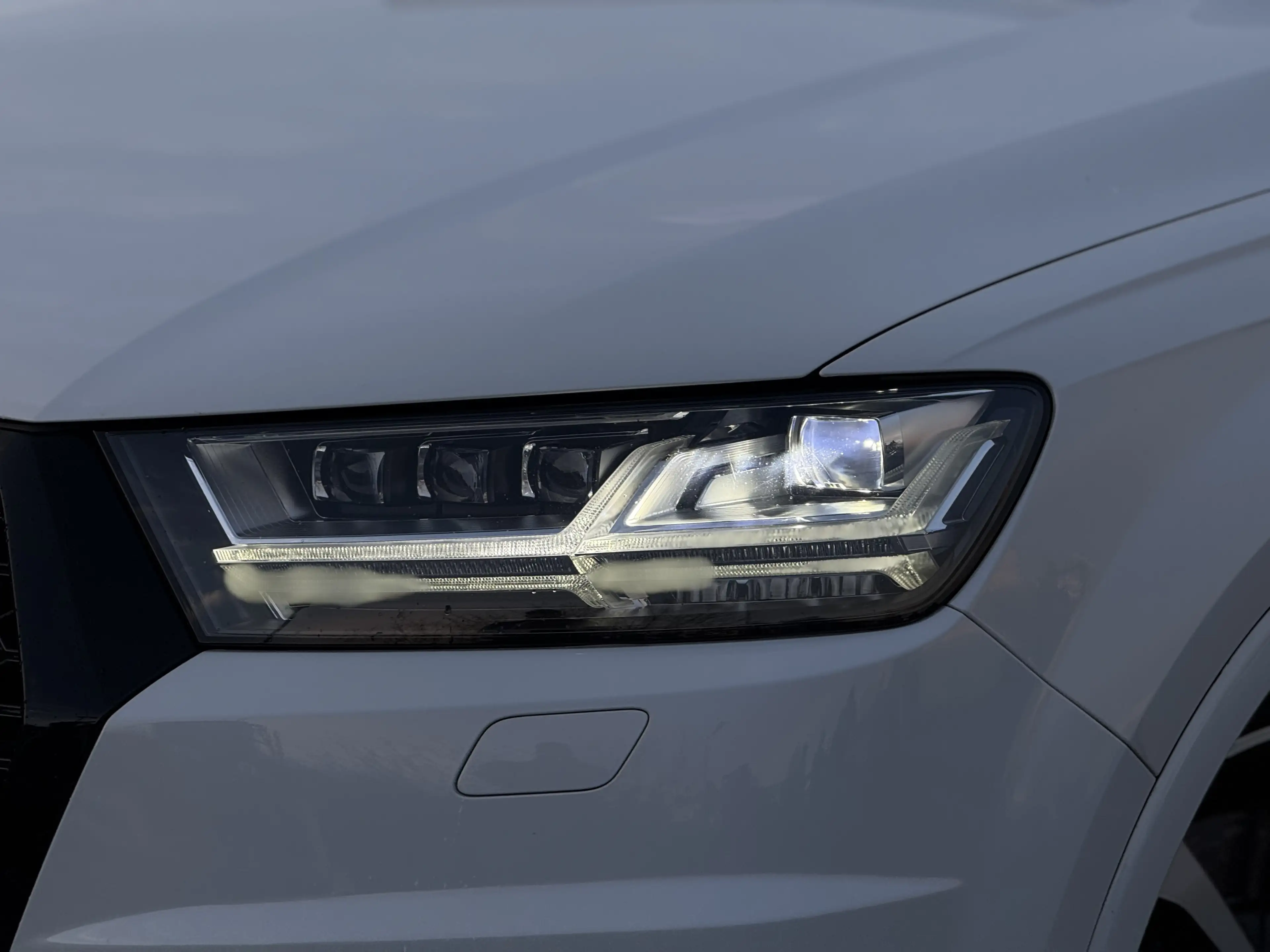 Audi SQ7 4.0 V8 BiTDI 435CH QUATTRO S-TRONIC *FULL OPTIONS* — photo 5