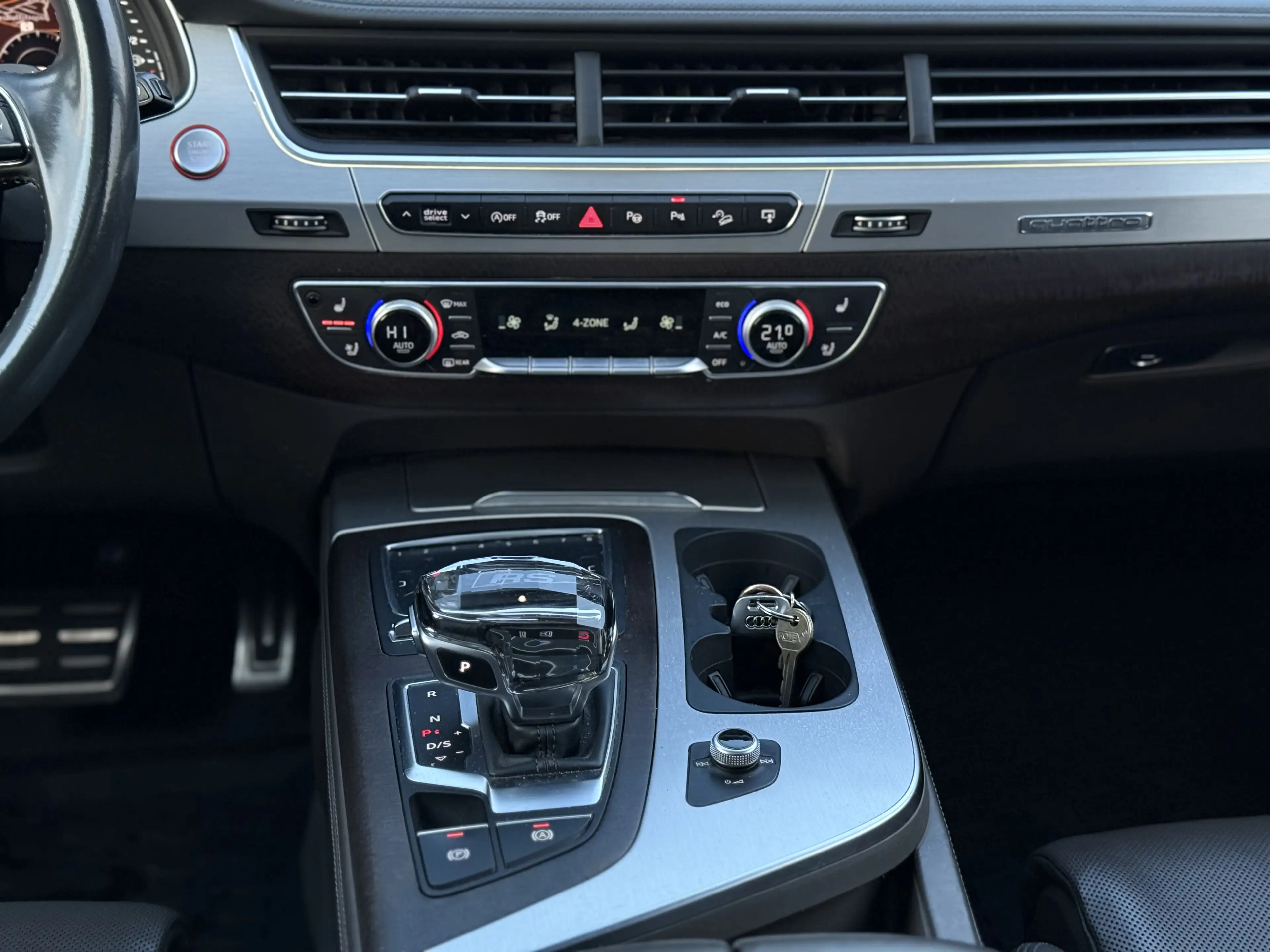 Audi SQ7 4.0 V8 BiTDI 435CH QUATTRO S-TRONIC *FULL OPTIONS* — photo 13