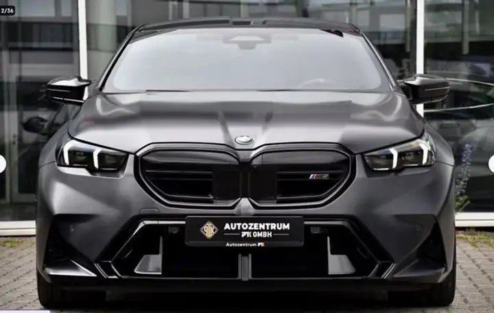 BMW M5 2025, foto 2