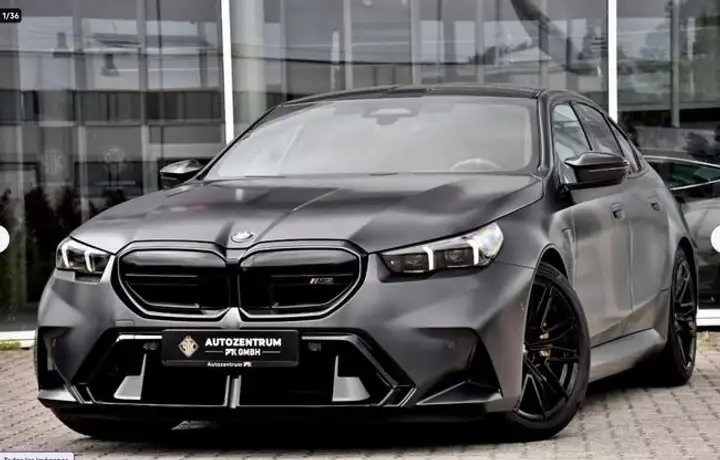 BMW M5 2025