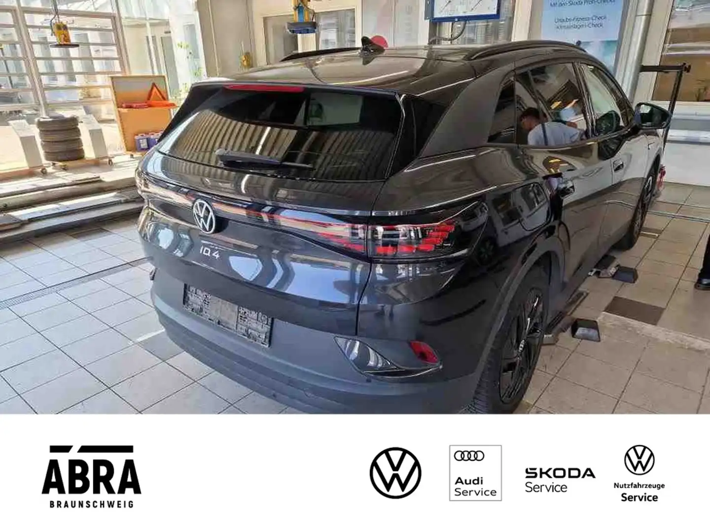 Volkswagen ID.4 Pure electric IQ.LIGHT+PANO+LANE+PDC+DAB+ Grau - 2