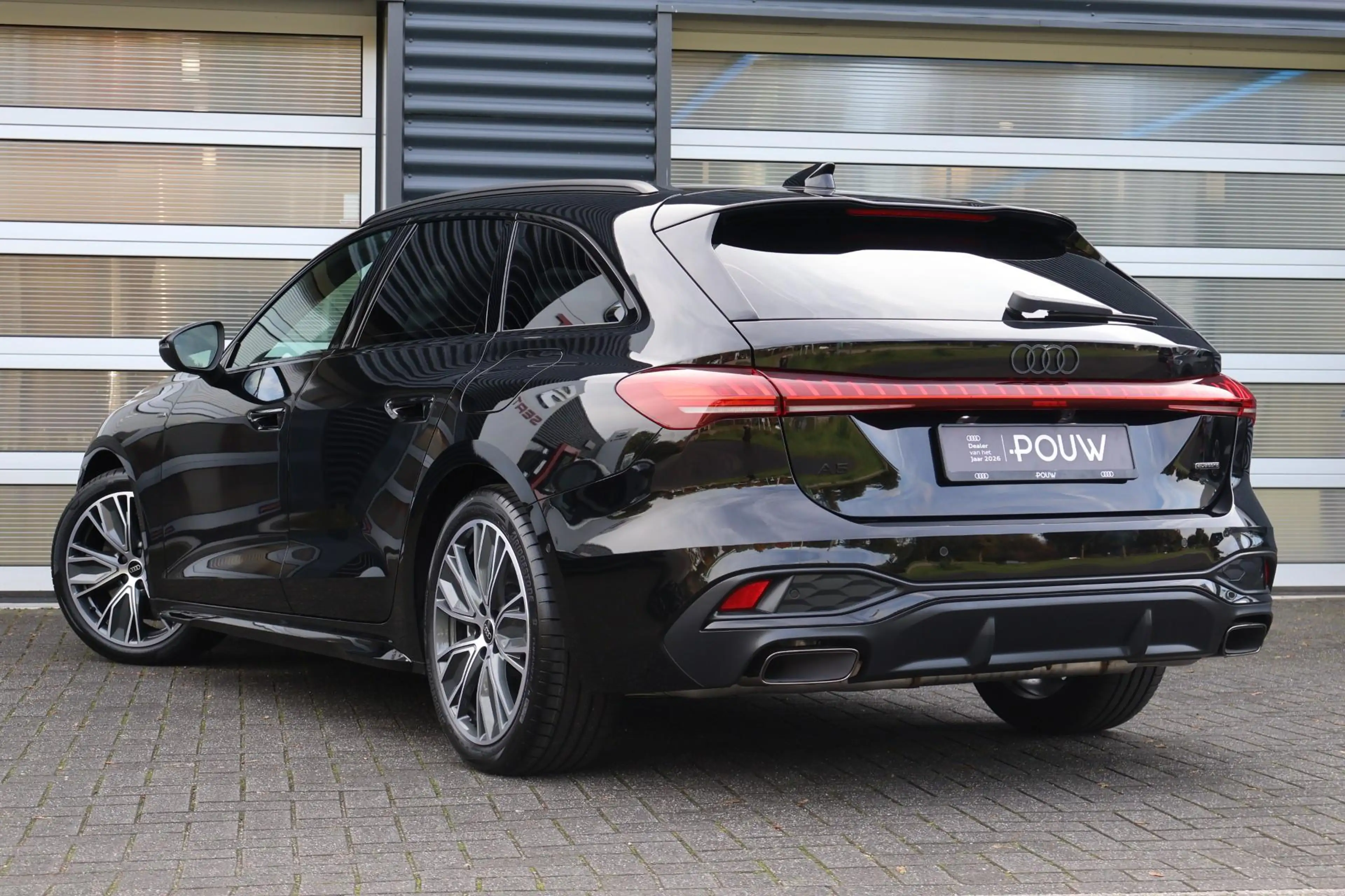 Audi A5 Avant 2.0 e-hybrid 299pk quattro S edition | Trekh — photo 11