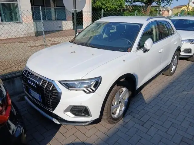 Audi Q3 Q3 35 TDI S tronic Business Advanced
