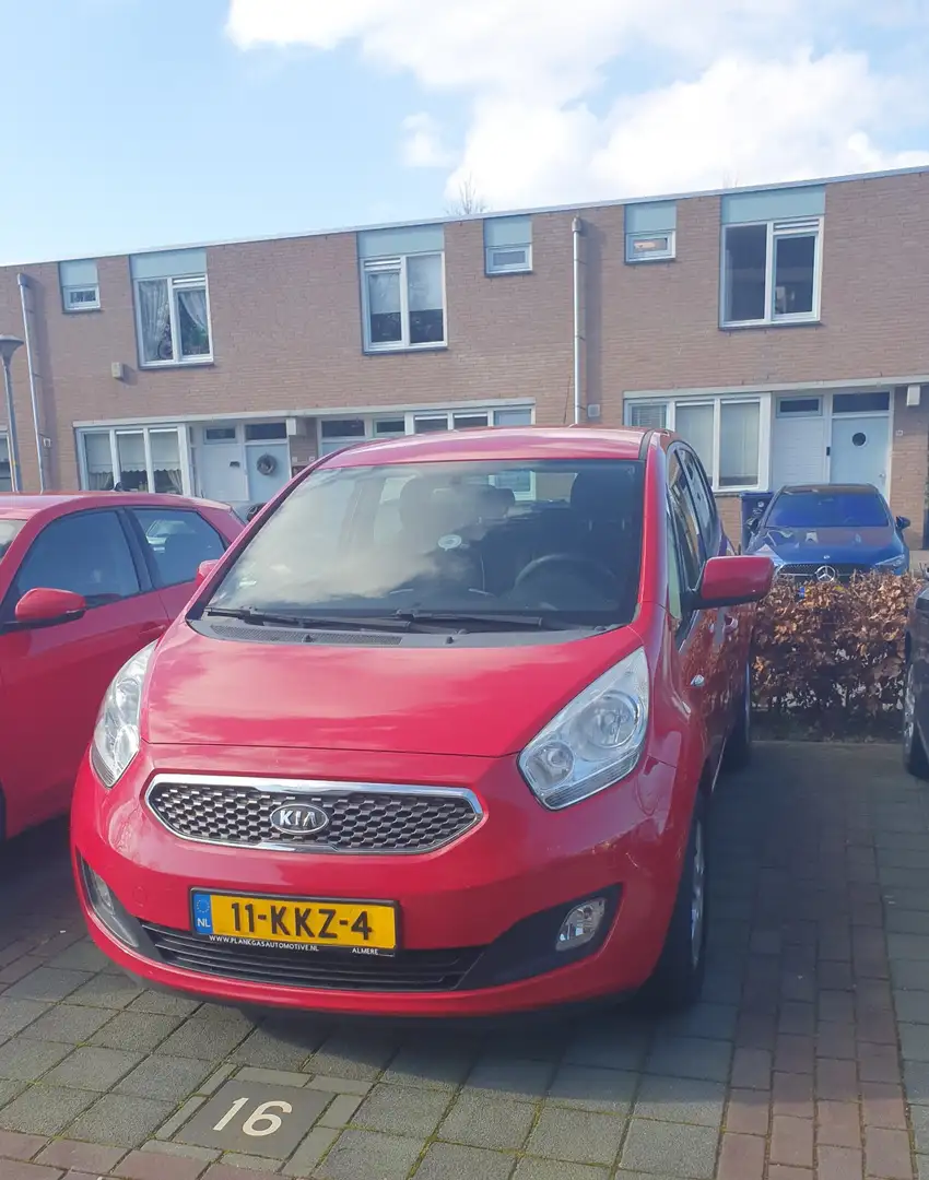 Kia Venga 1.4 CVVT X-tra - Nieuwe APK + grote beurt gehad Красный - 1