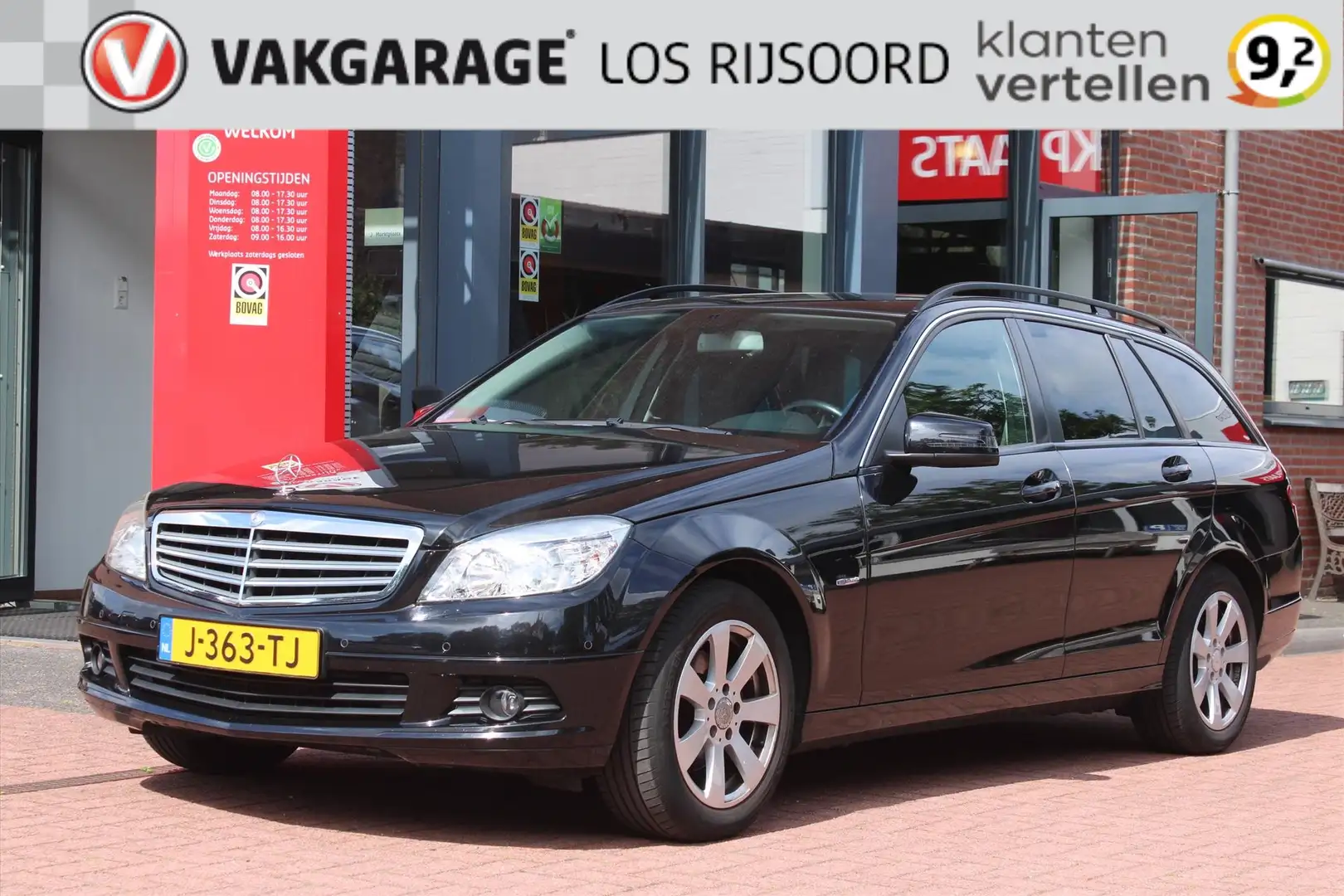 Mercedes-Benz C 180 C CGI AUT. *Business* | Trekhaak | Cruise & Climat Zwart - 1