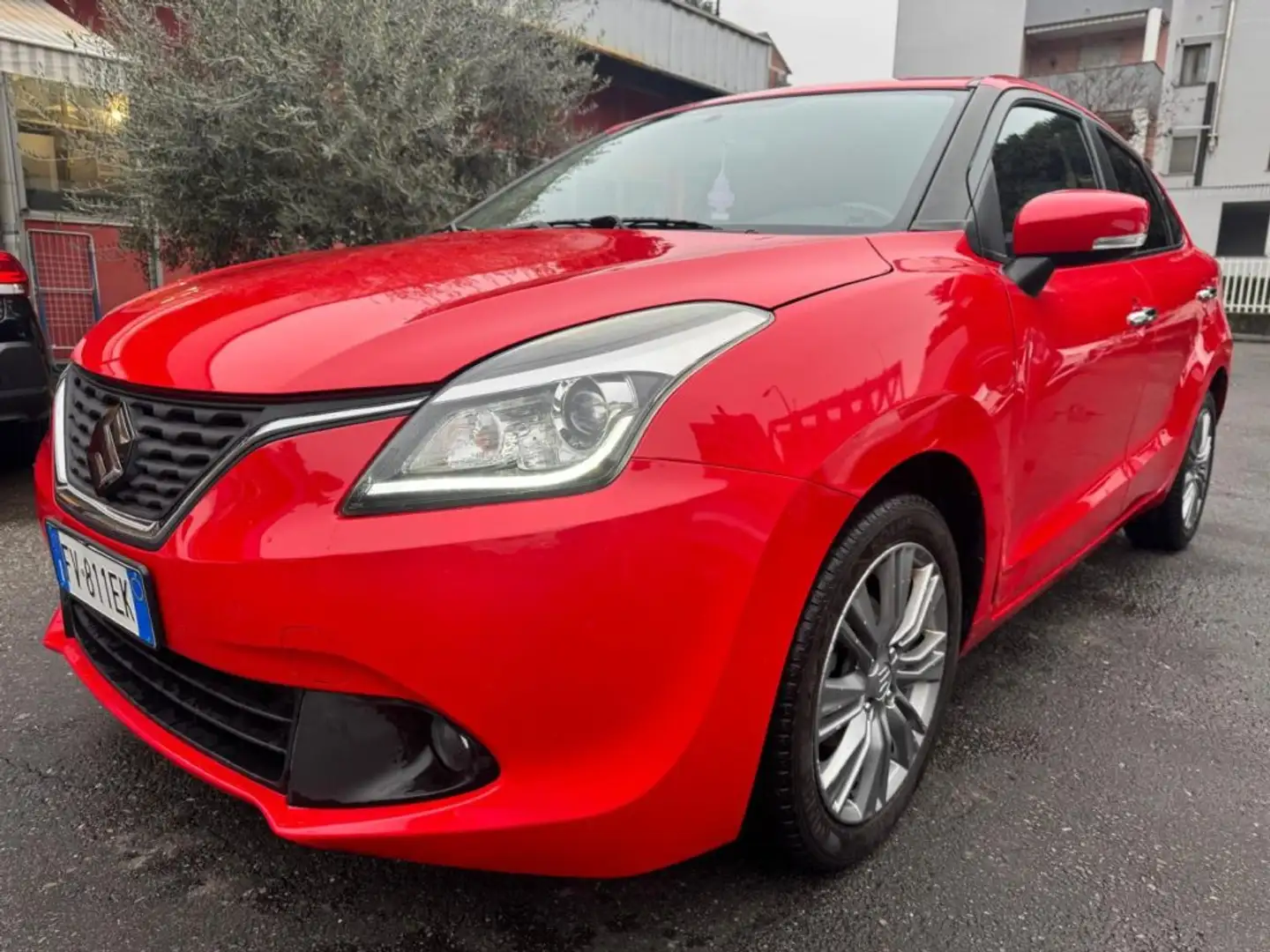 Suzuki Baleno 1.2 VVT Dualjet B-Top Rouge - 1