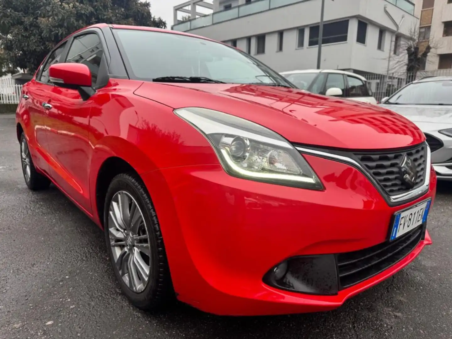 Suzuki Baleno 1.2 VVT Dualjet B-Top Rouge - 2