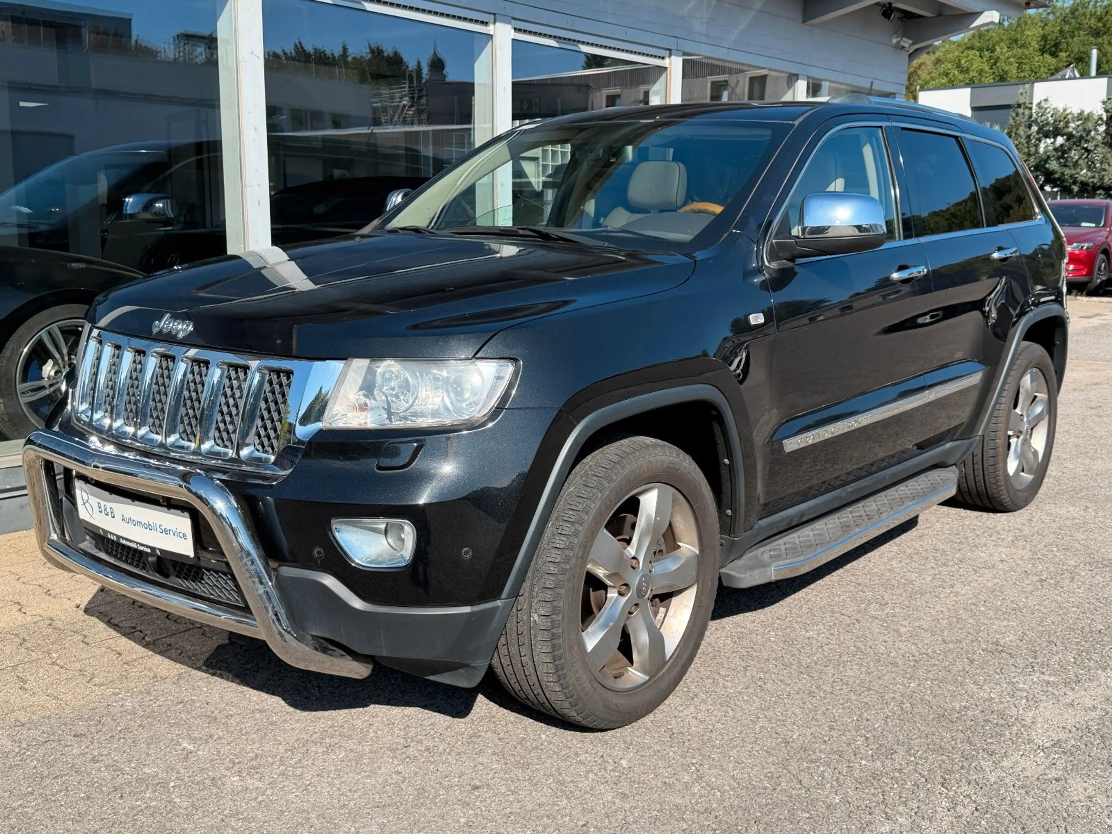 Jeep Grand Cherokee 3.0 CRD Overland *SITZKLIMA*PANO*