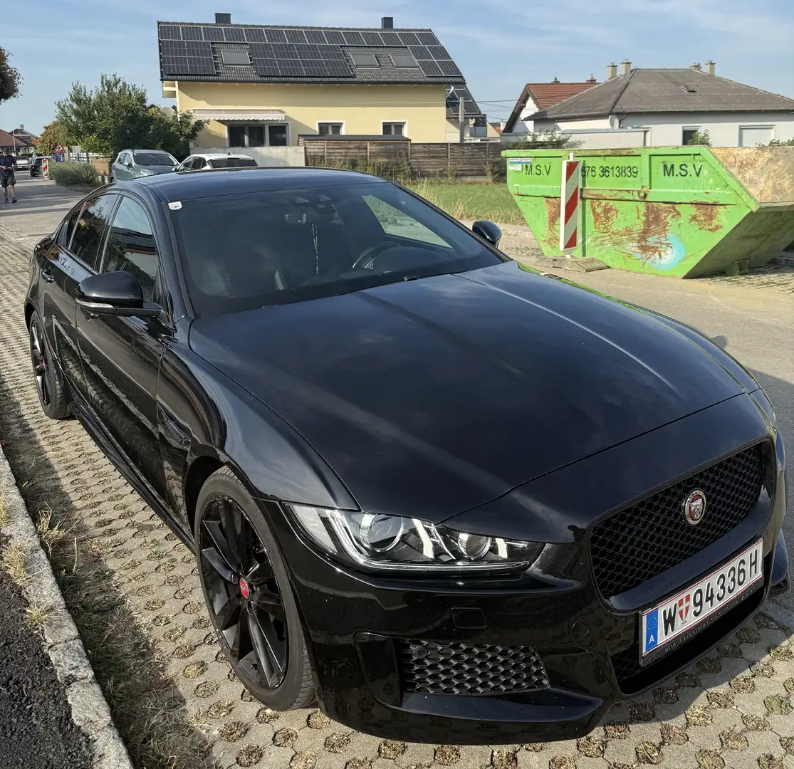 Jaguar XE 20d Landmark Aut. - 1