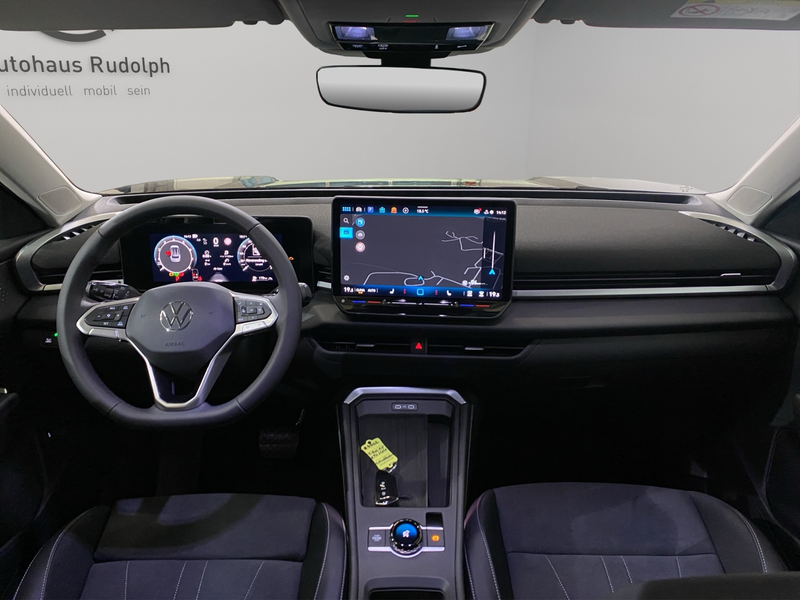 Volkswagen T-Roc Style 1.5 eTSI DSG / Navi RFK — photo 7