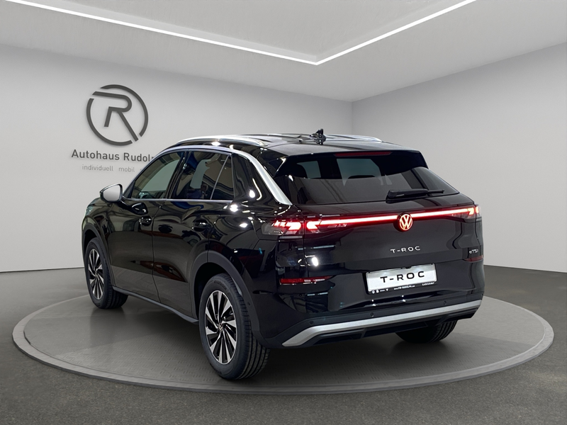 Volkswagen T-Roc Style 1.5 eTSI DSG / Navi RFK — photo 4