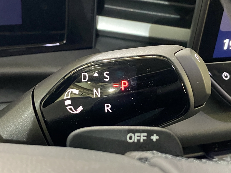 Volkswagen T-Roc Style 1.5 eTSI DSG / Navi RFK — photo 9