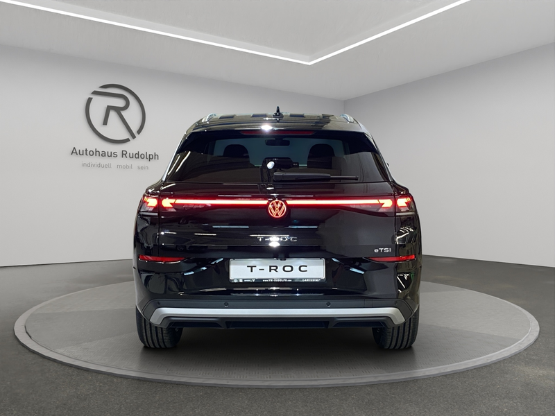 Volkswagen T-Roc Style 1.5 eTSI DSG / Navi RFK — photo 20