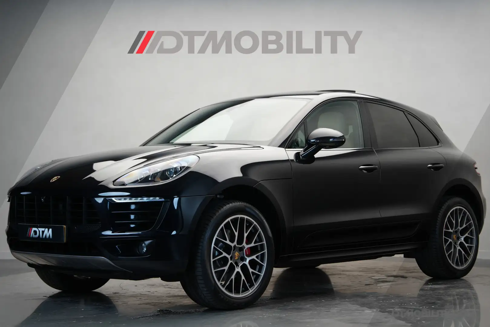 Porsche Macan 2.0 | Panoramadak | Elektrische Trekhaak | Keyless Schwarz - 1