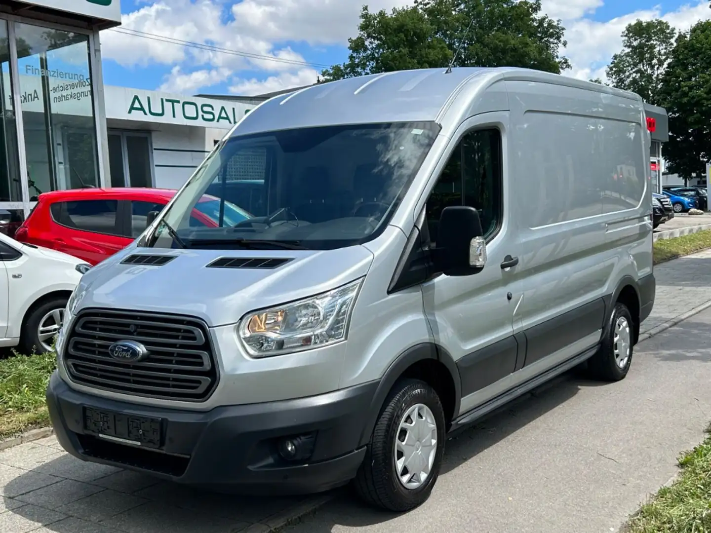 Ford Transit Kasten 310 L2H2 Regale Werkstatt Standhz Silber - 2