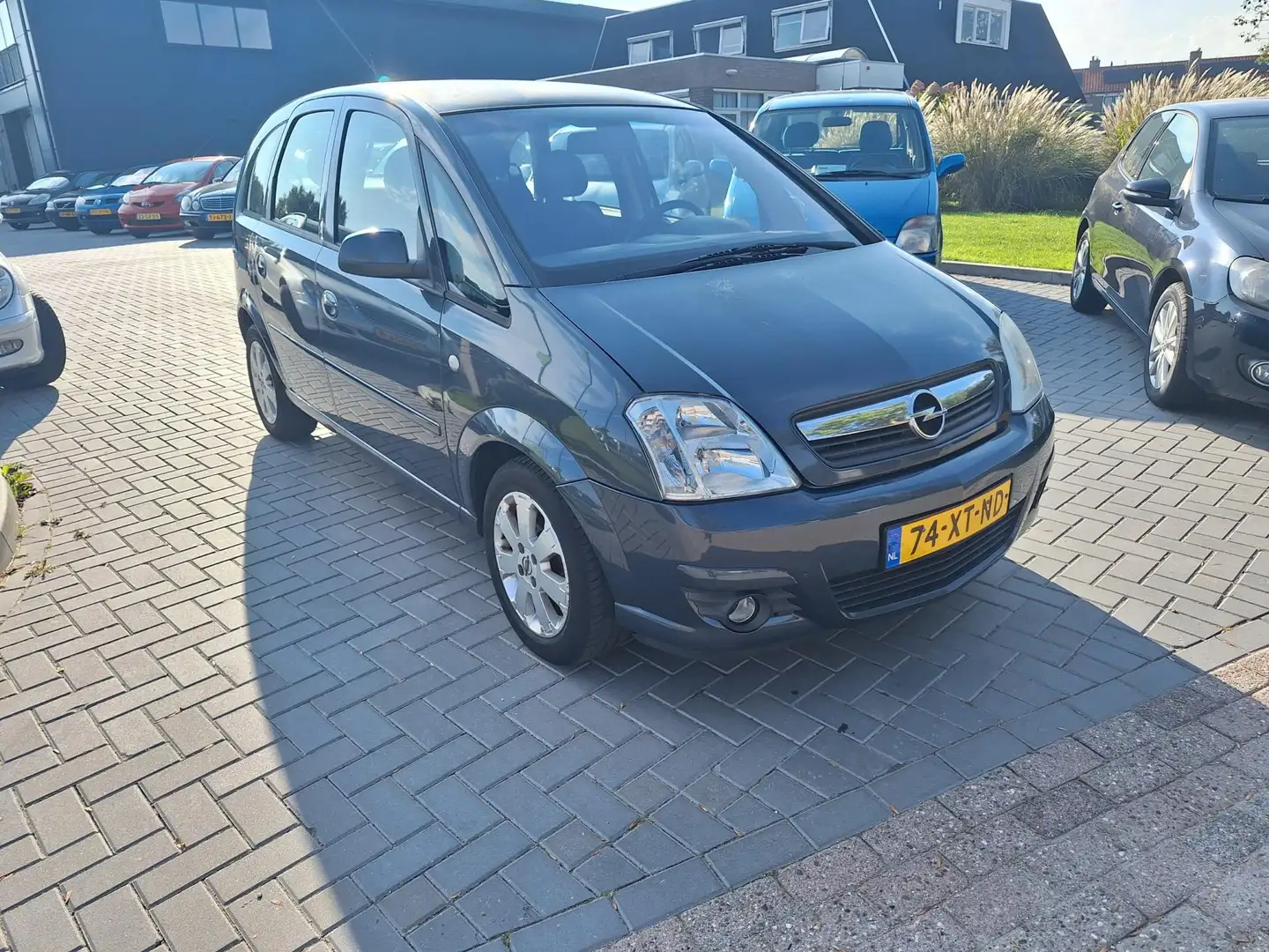 Opel Meriva 1.6-16V Temptation / AUTOMAAT / APK januari 2026 Grau - 2