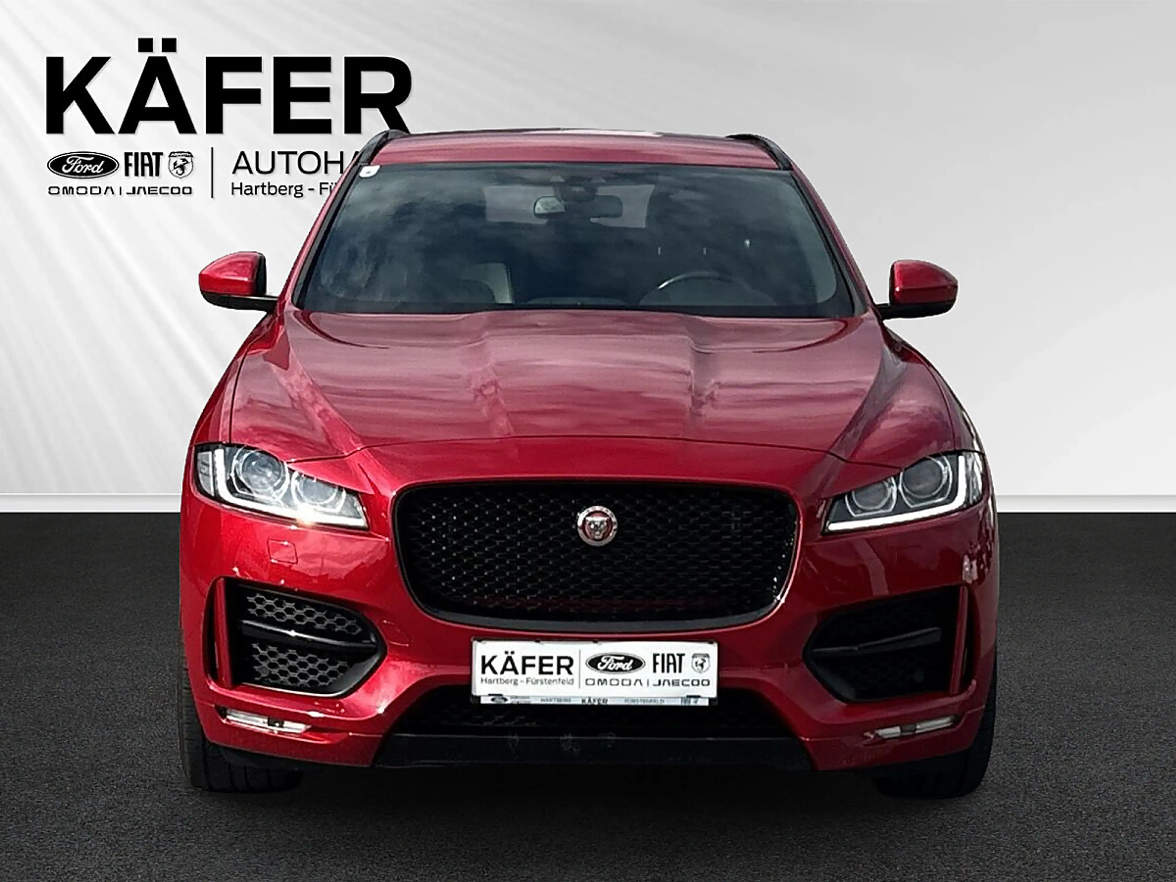 Jaguar F-Pace 20d AWD R-Sport — photo 2
