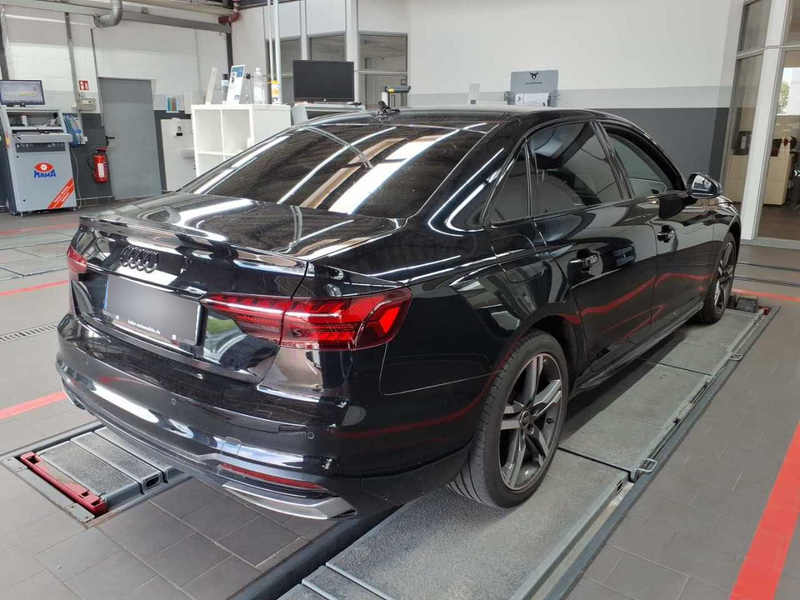 Audi A4 advanced 35TDI tip-trc Cam LED Navi — photo 6