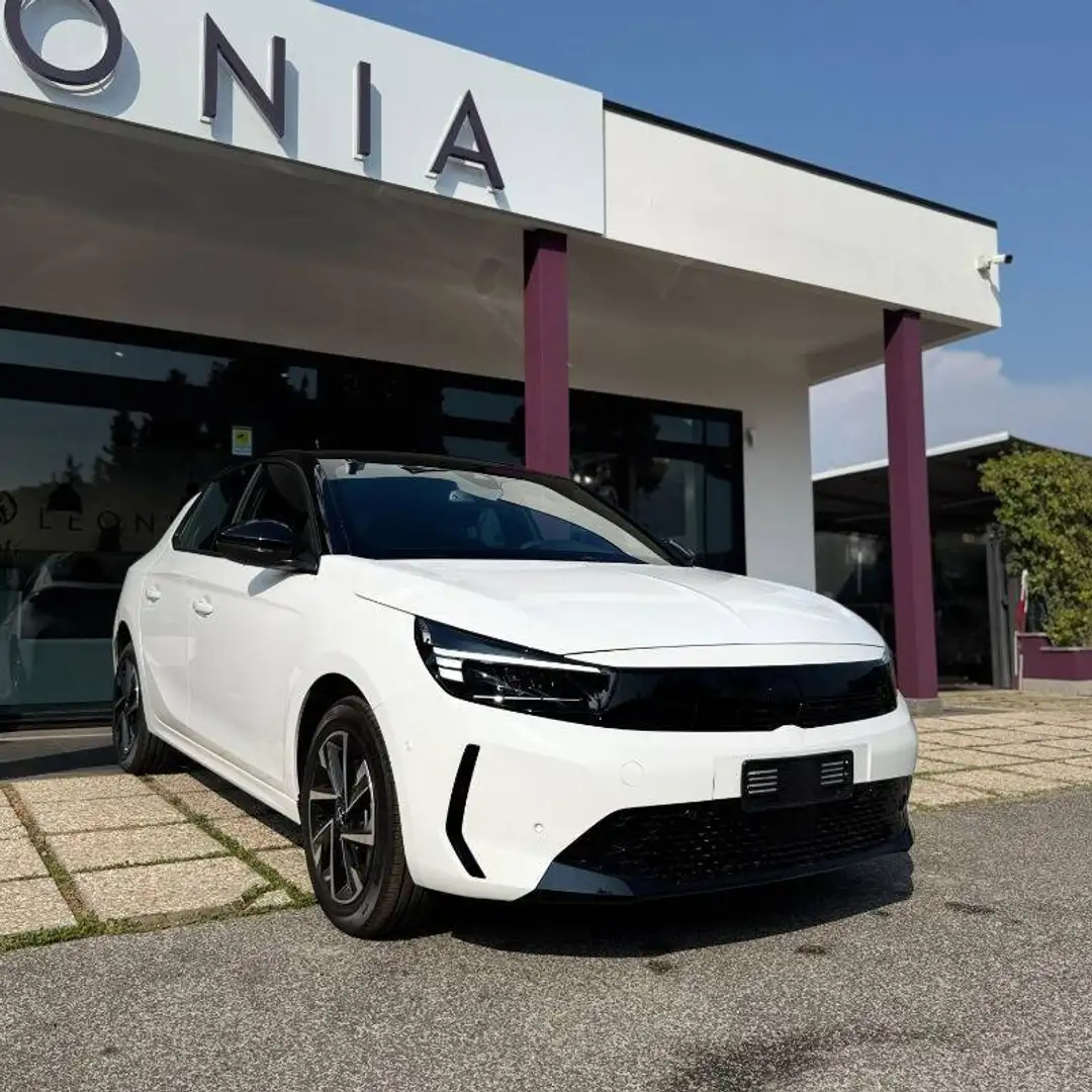 Opel Corsa 1.2 GS s&s 100cv CHILOMETRI ZERO Weiß - 1