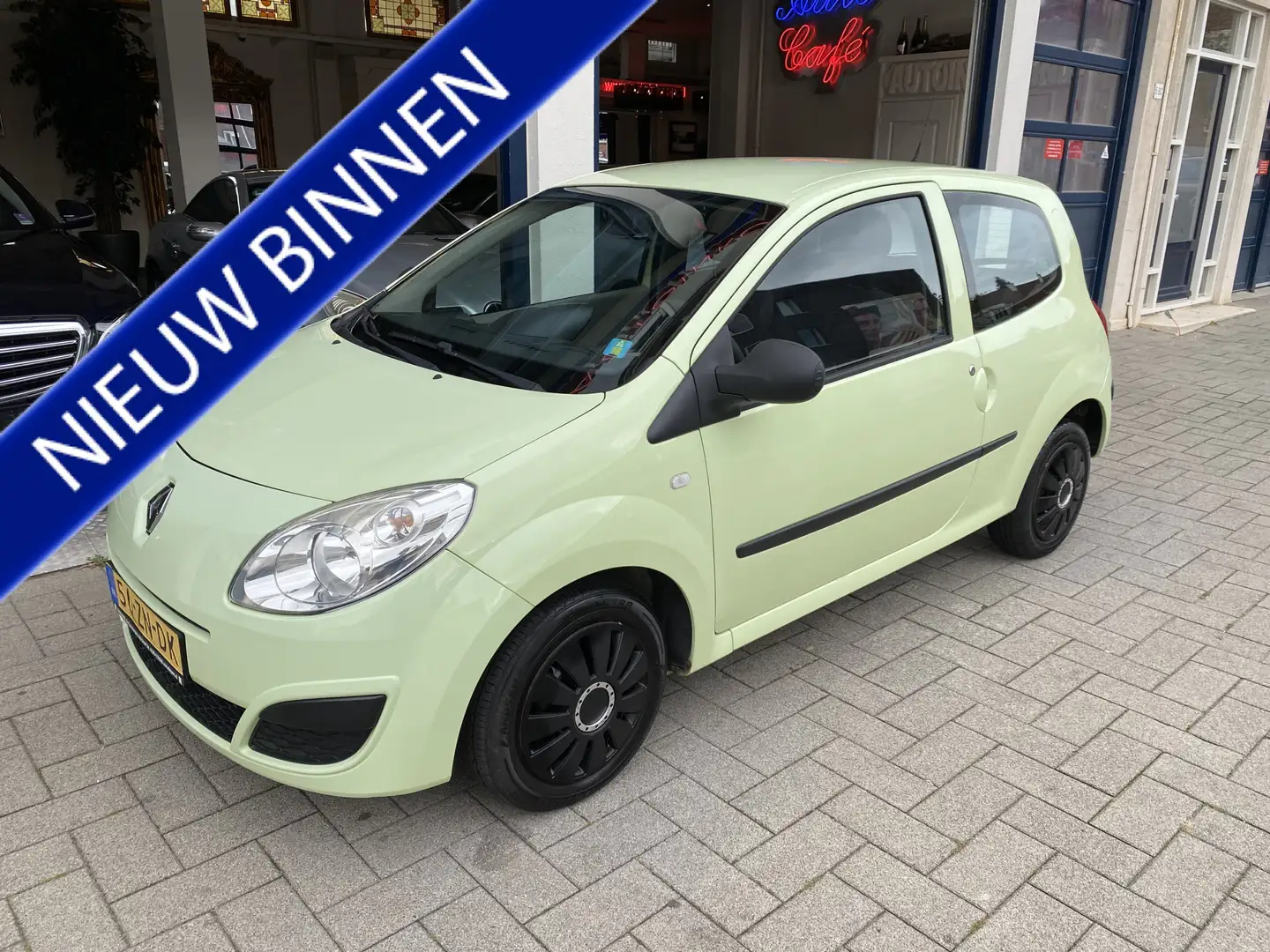 Renault Twingo 1.2 Authentique NL AUTO/NW APK Groen - 1