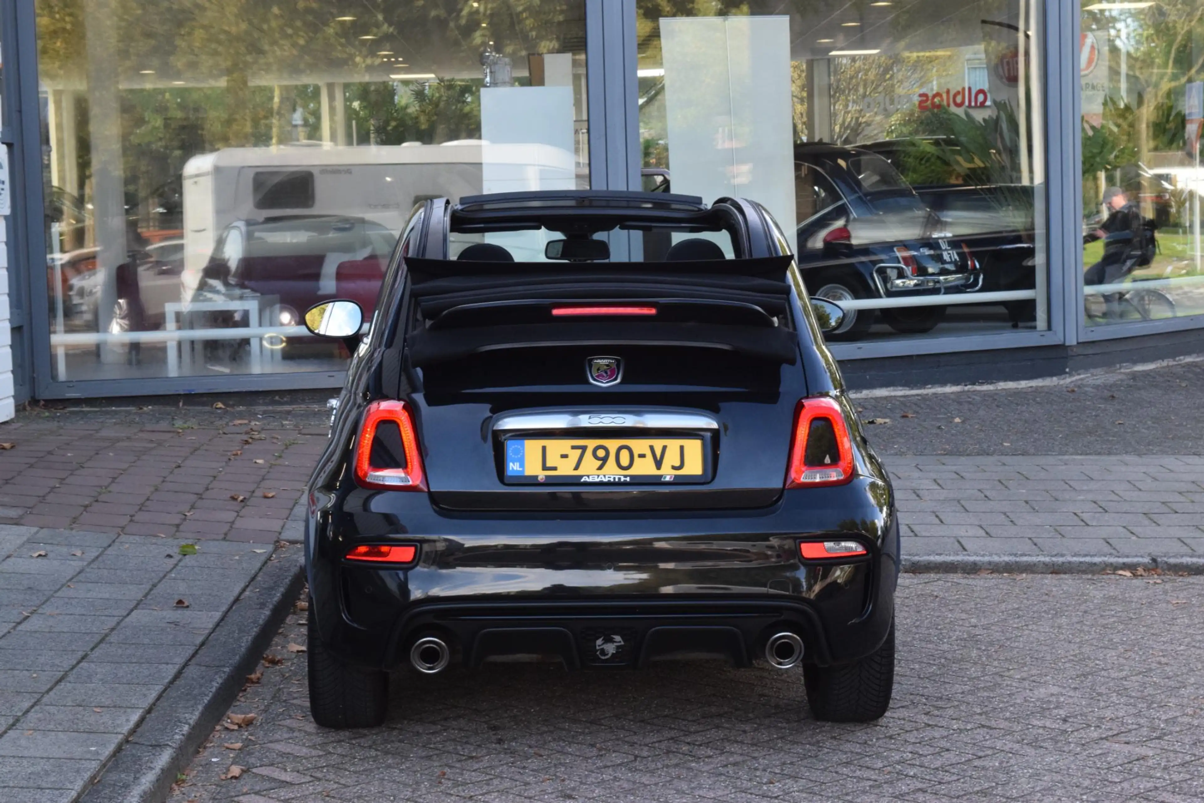 Fiat 500C Abarth 1.4 T-Jet 595|Cruise|Beats|Xenon|Stoelverw. — photo 6