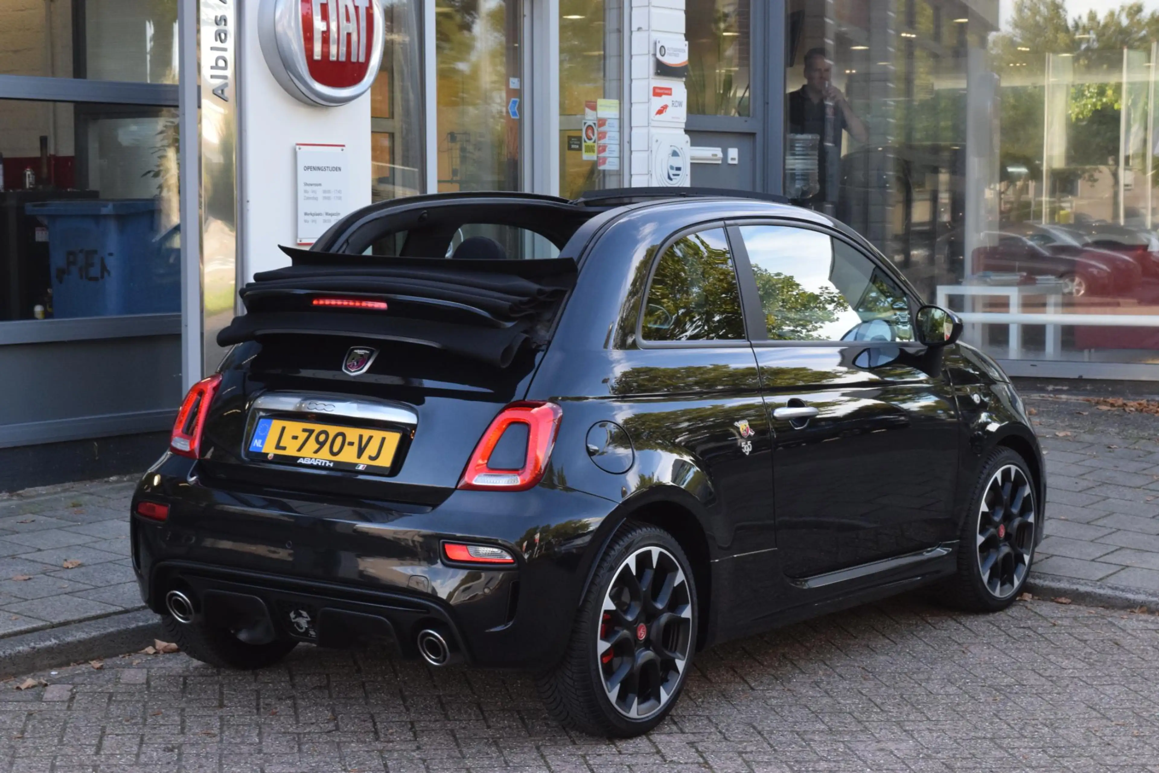 Fiat 500C Abarth 1.4 T-Jet 595|Cruise|Beats|Xenon|Stoelverw. — photo 4