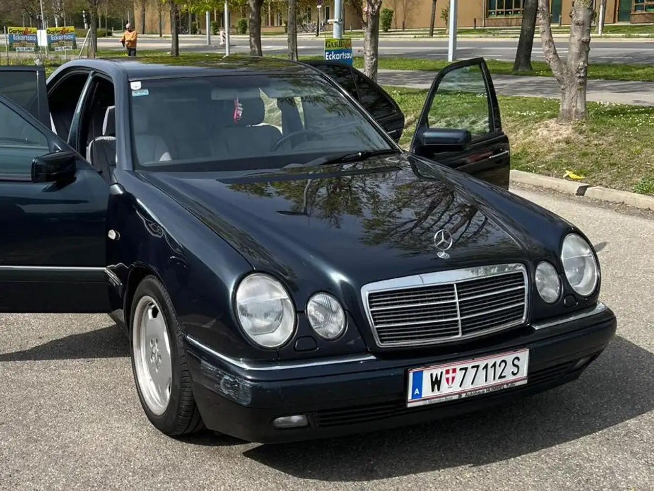 Mercedes-Benz E 280 Elegance Aut., foto 3