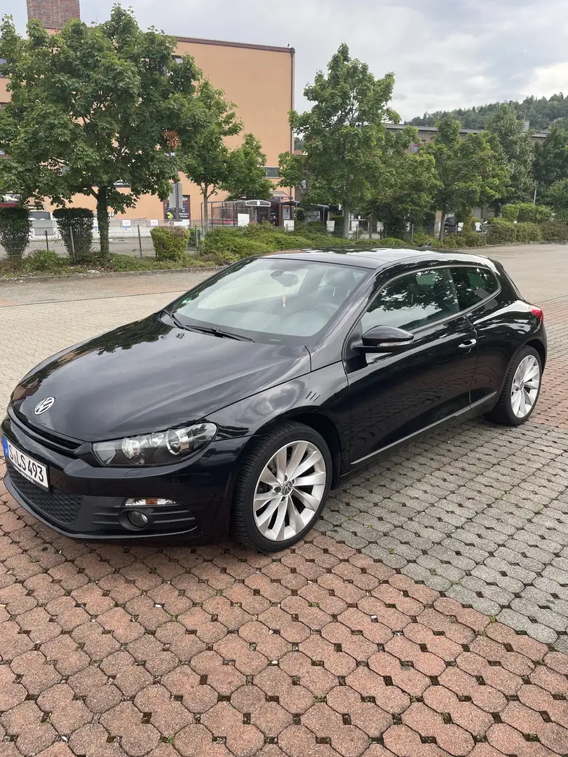 Volkswagen Scirocco 2.0 TSI DSG - 1