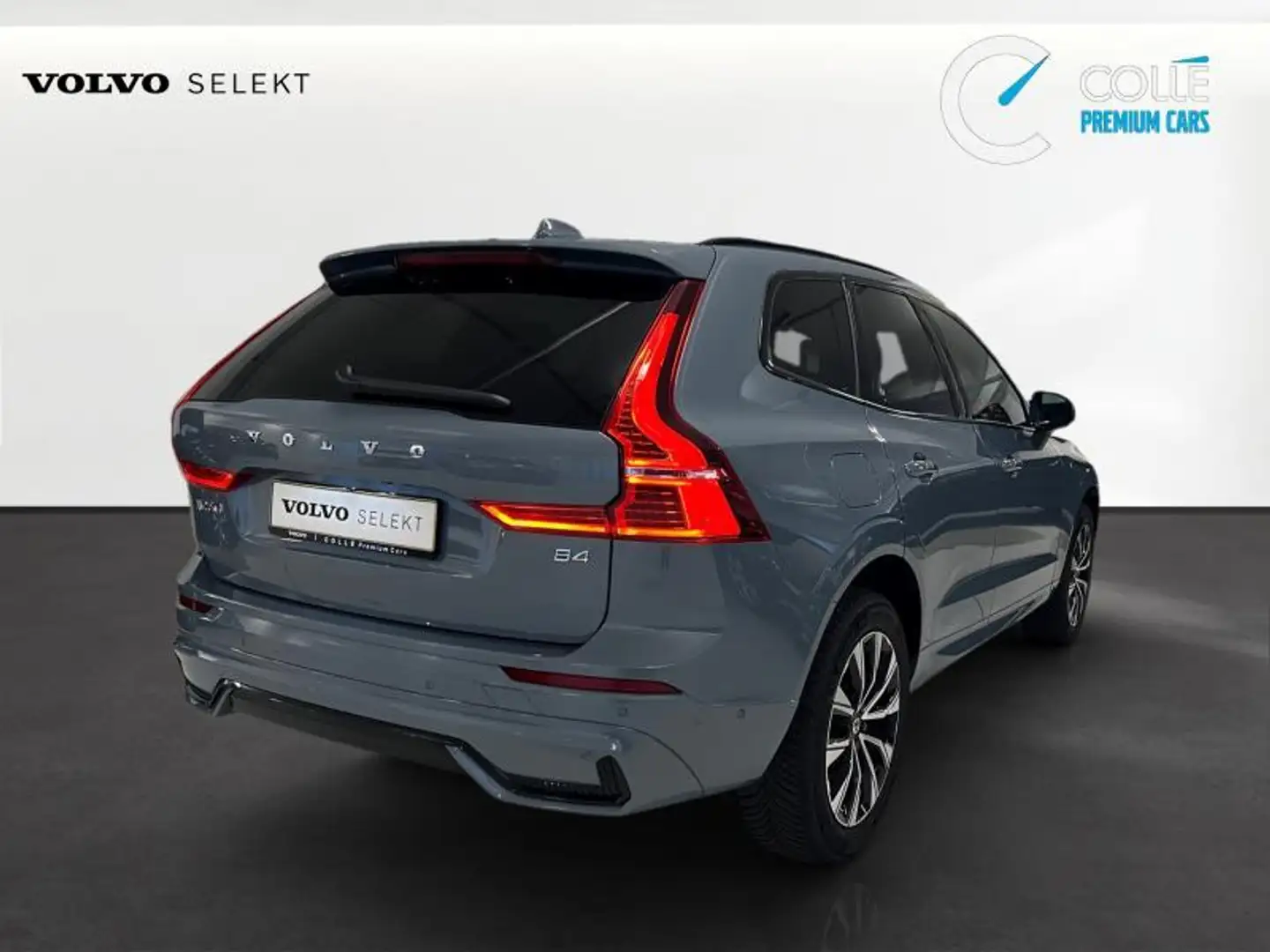 Volvo XC60 Plus Dark Gris - 2