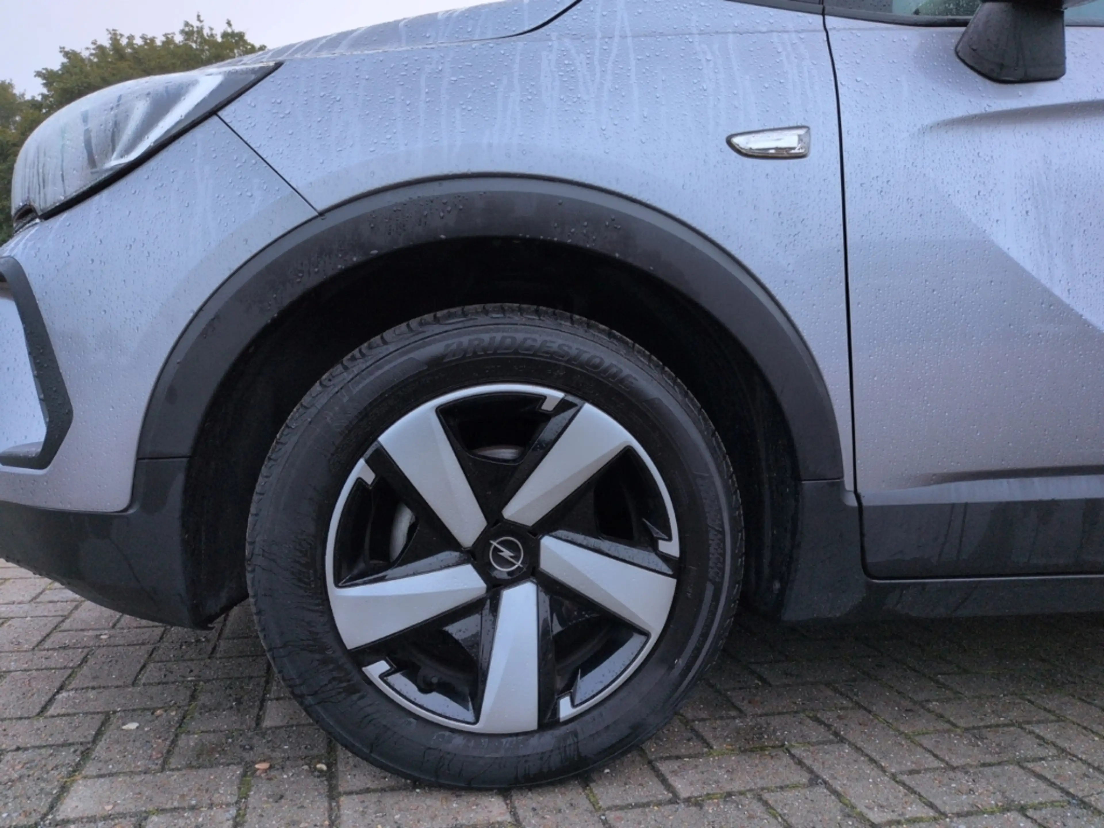Opel Crossland Edition Rückfahrkamera Tempomat LED Apple CarPlay — photo 2