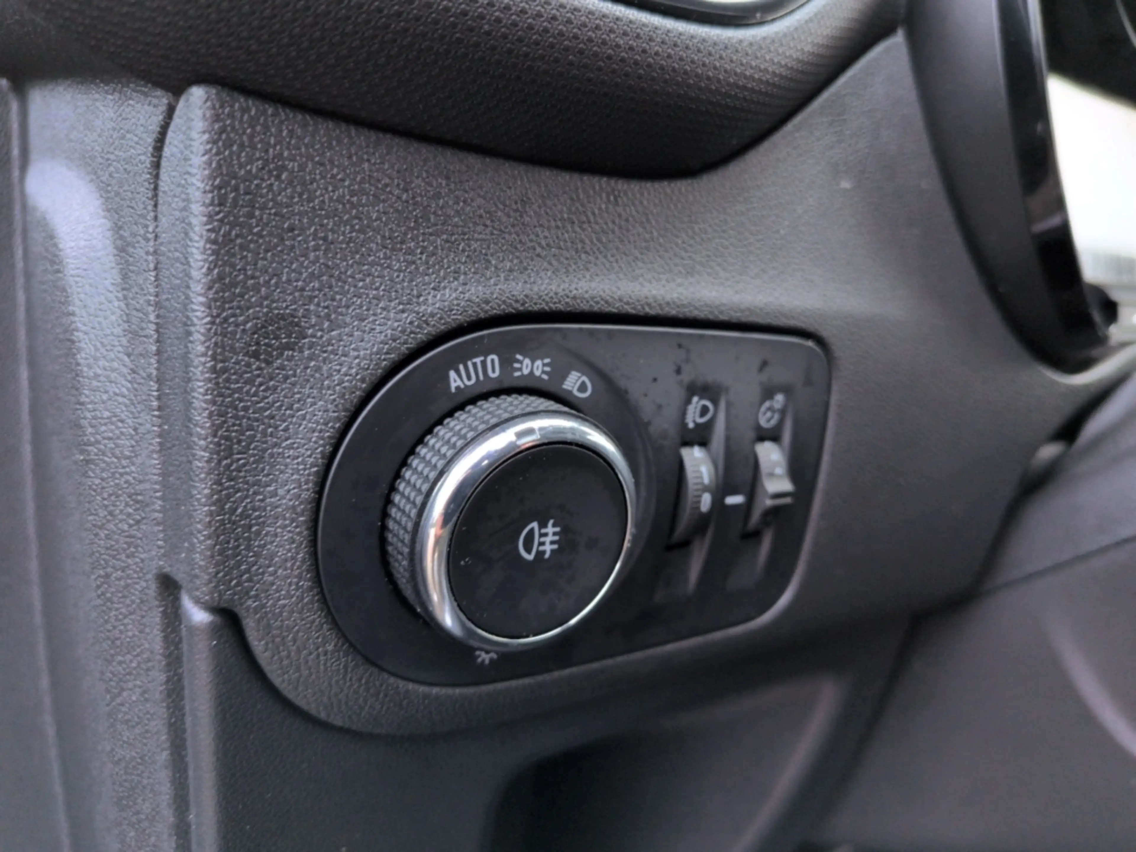 Opel Crossland Edition Rückfahrkamera Tempomat LED Apple CarPlay — photo 14