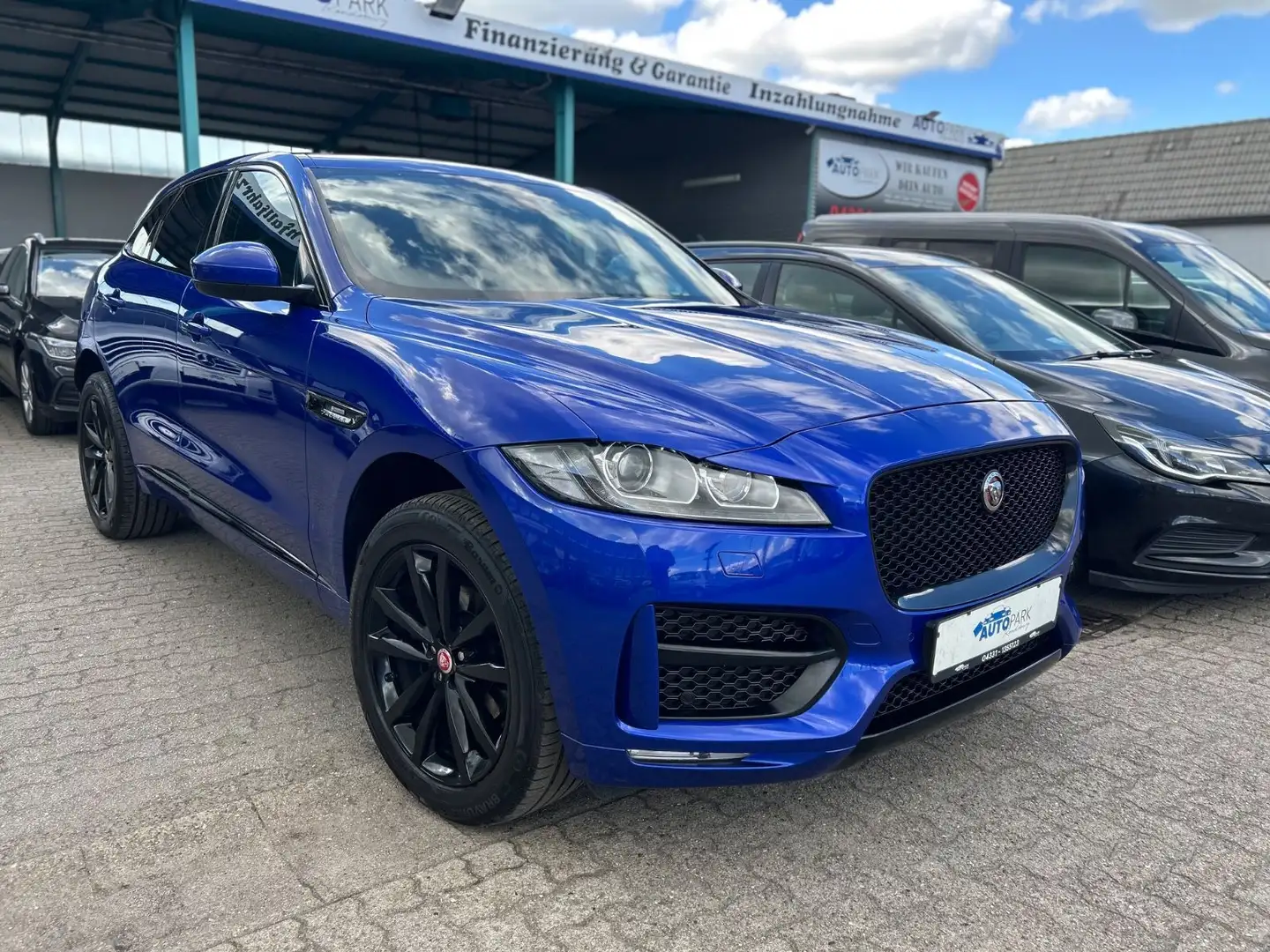 Jaguar F-Pace F-PACE R-Sport AWD Blau - 2